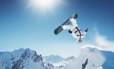 开云体育下载-绿茵场与硬木地，当浙江完胜广州，欧文刷新纪录