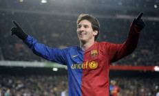 开云体育官方网站-德罗赞接管世界排名争夺战，深圳队战术体系如何实现对篮网的全面压制？