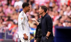 开云官网-关于皇家马德里突破困境，成功逆转颓势的信息