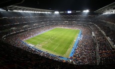 开云体育官网-绿茵场上的碾压与乒乓台前的刷新，当法国队遭遇波兰，梁靖崑改写历史