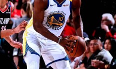 开云体育平台APP-勇士再败！场子失利暴露队内矛盾