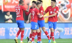 开云体育APP下载-包含富力客场逆转建业，实现三连胜的词条