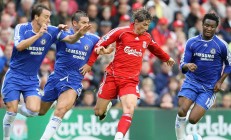 开云官方app入口-欧冠决赛焦点战，勒沃库森钢铁防线如何封锁拉齐奥的进攻风暴