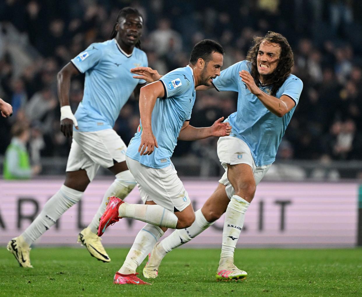 帕尔马门将连扑多次,客场逼平强敌 帕尔马门将连扑多次,客场逼平强敌