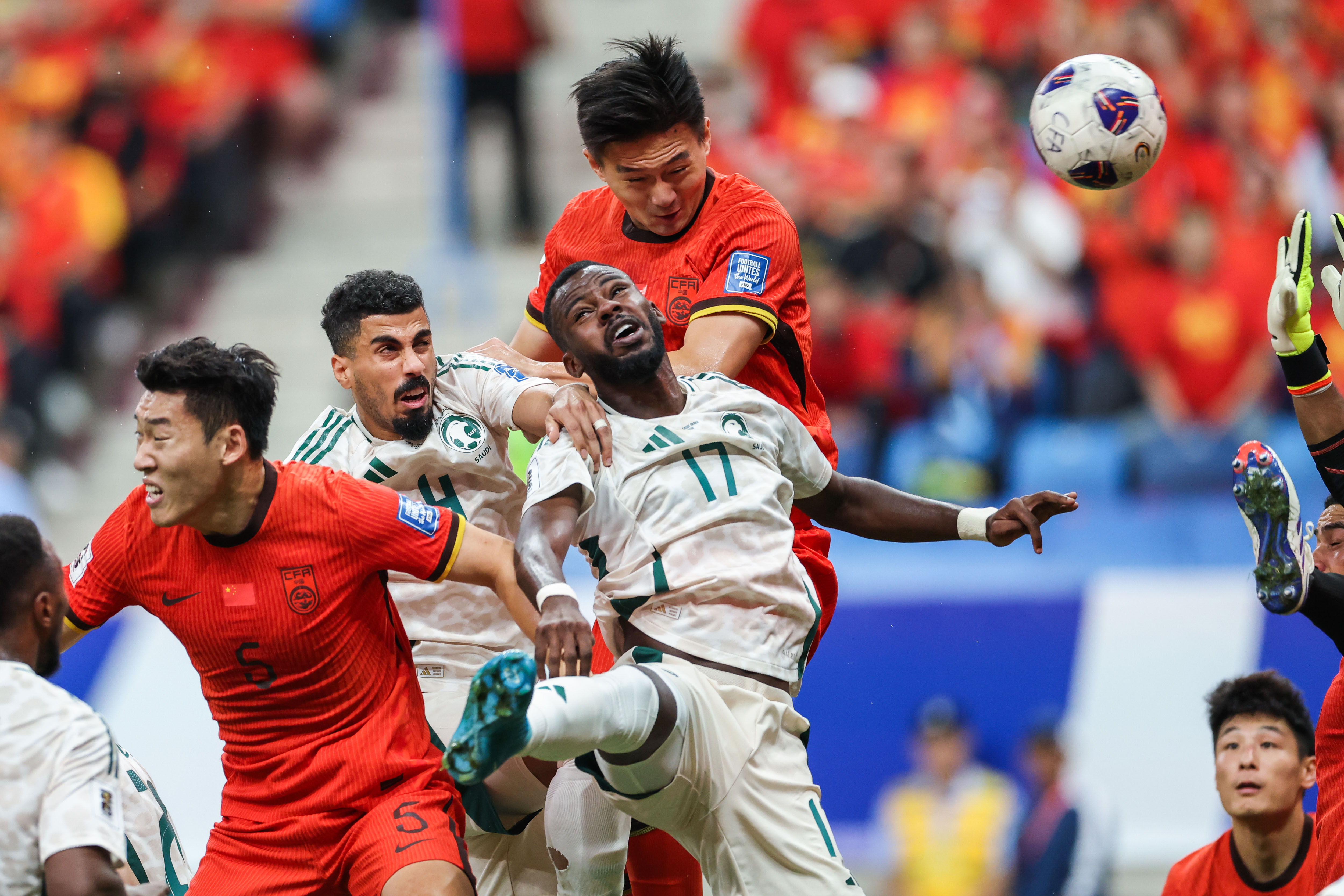 华沙莫多瓦队击败对手，连胜开启