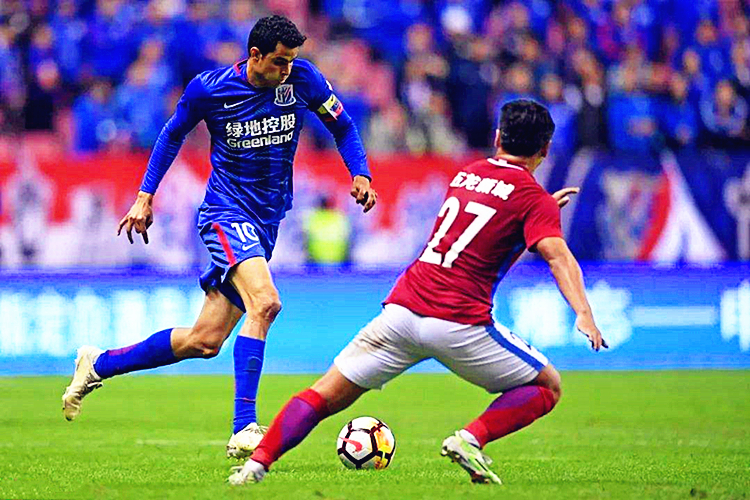 包含卡塔尼亚主场失利，降级危机再次爆发的词条