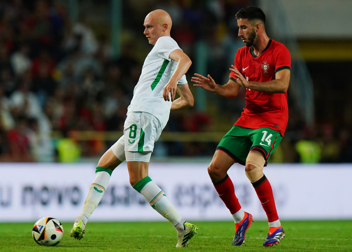 包含紧张的比赛中球员们展现出惊人的实力的词条 包含紧张的比赛中球员们展现出惊人的实力的词条