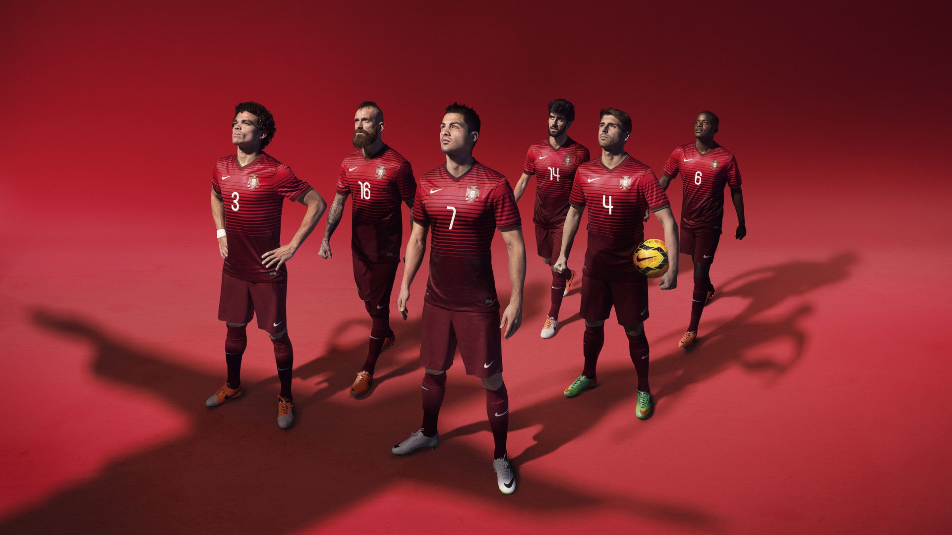 佩德里生涯之夜闪耀,乌拉圭绝境翻盘南非震撼足坛